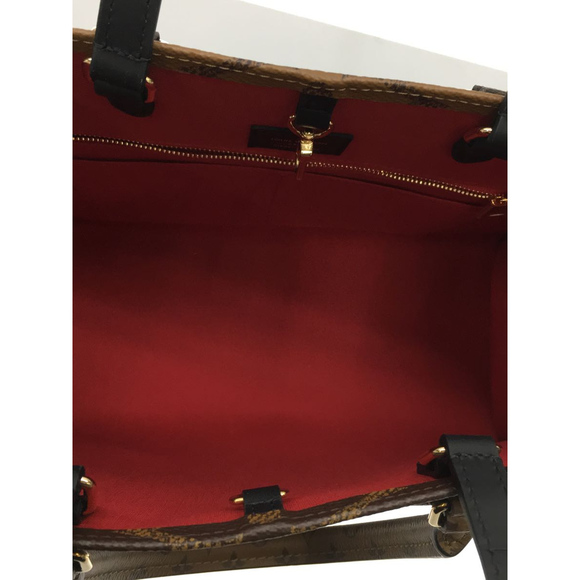 Louis Vuitton On The Go MM Monogram Tote Bag - Picture 6 of 6